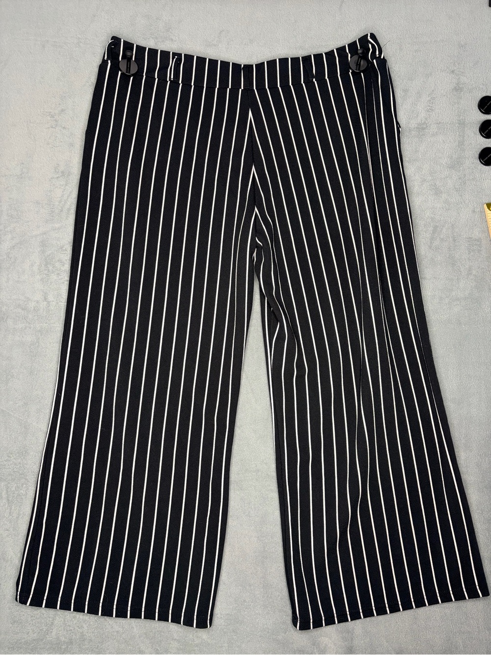 Women's plus size Black & White Pinstripe Wide-Leg Pants